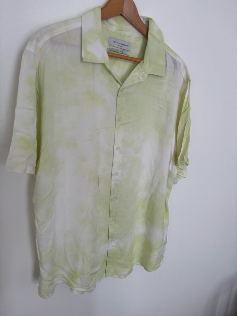 Light Green Tie-Dye Short Sleeve Men's Shirt